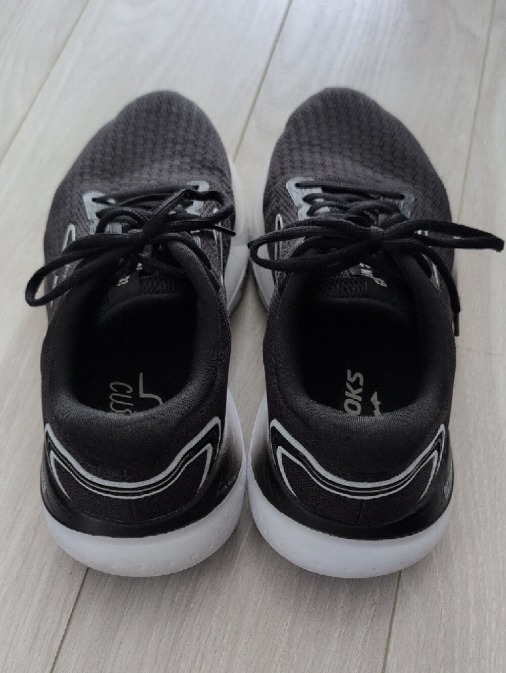 Brooks Glycerin 21 Running Shoes - Picture 3 of 6